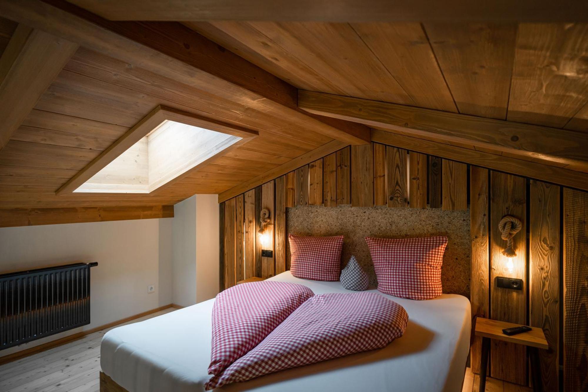 Hotel Landhaus Tirolerherz Sankt Ulrich am Pillersee Room photo